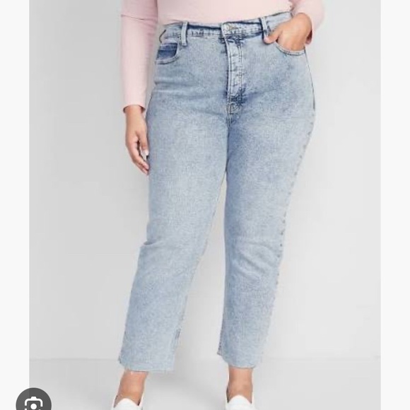 Old Navy Sky-Hi Straight Extra High Rise Jeans - Picture 1 of 10